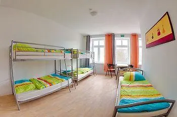 Zollikof Aparts - Sauna & Studioapartments 3* Λειψία