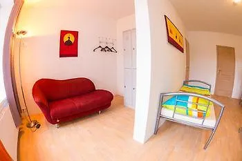 Ξενοδοχείο Zollikof Aparts - Sauna & Studioapartments Λειψία