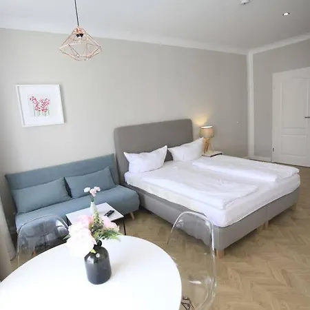 Ξενοδοχείο Zollikof Aparts - Sauna & Studioapartments